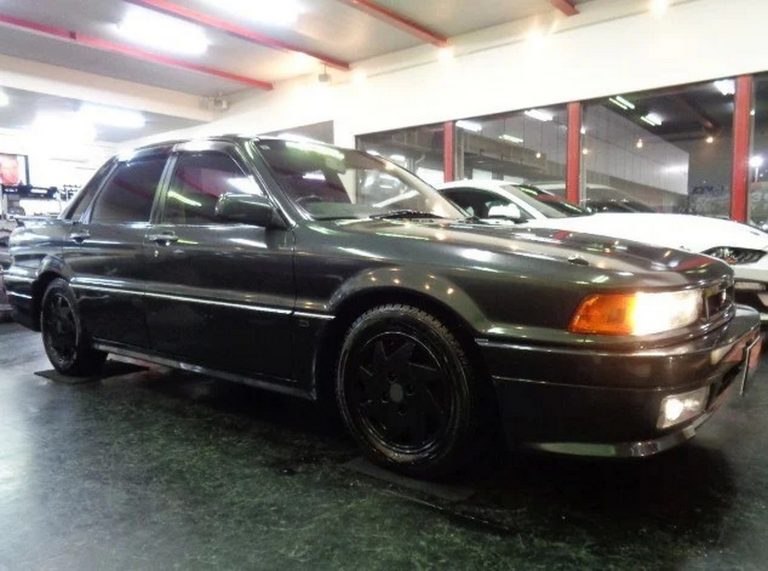 AMG Cheated на Mercedes с Mitsubishi и можете да закупите доказателствата