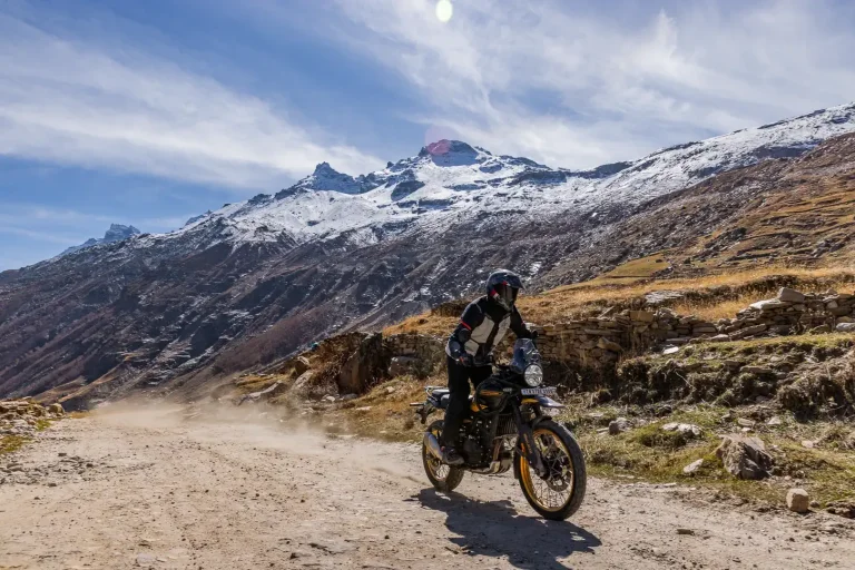 Royal Enfield’s Himalayan Basecamp وMoto Himalaya 2026: طريقتان لمعالجة أعلى مستويات لاداخ