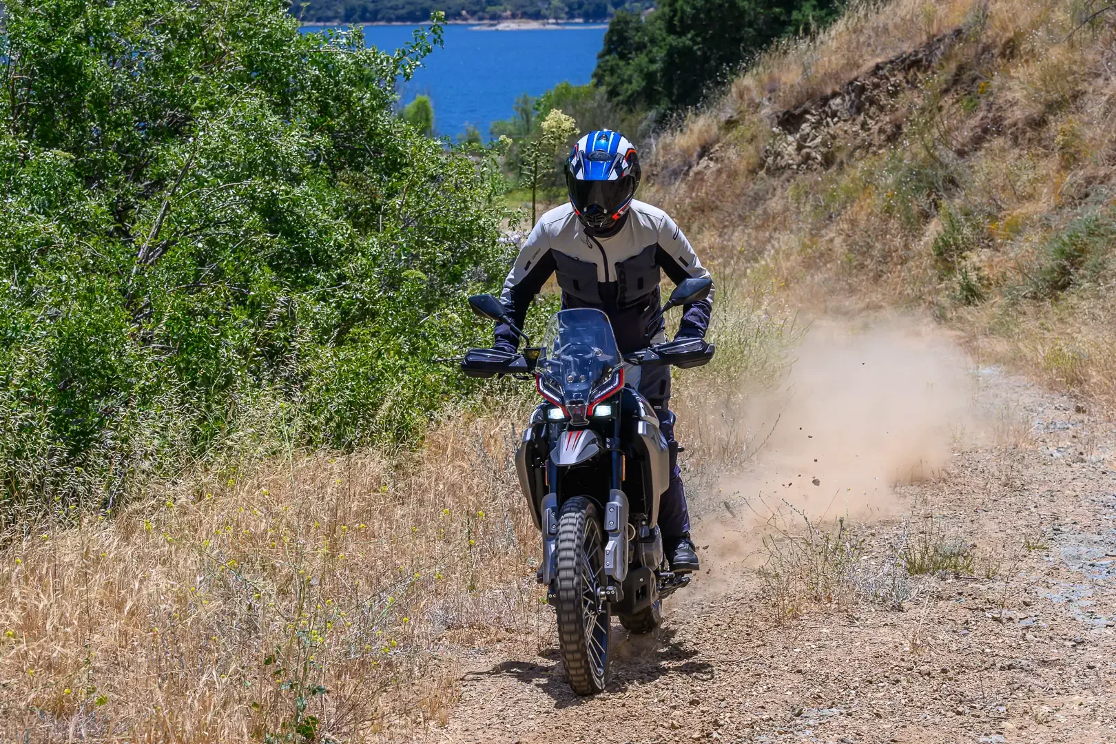 مراجعة 2026 Moto Morini Vettore 450: 16 حقائق سريعة