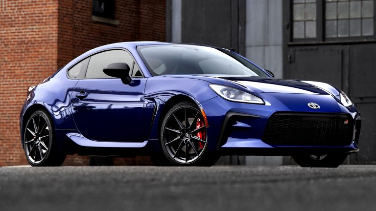 Toyota GR86 2027: mejoras sutiles para el coupé deportivo con motor boxer