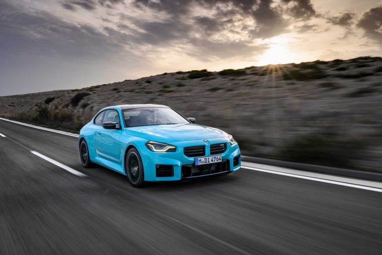 Новият BMW M2 с M xDrive.