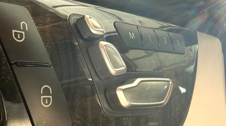 These Are the Features You’d Ditch to Make Modern Cars Cheaper