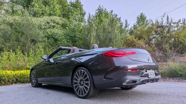 2026 Mercedes-Benz CLE450 Cabriolet: It’s Great—If You Pick the Right Roads