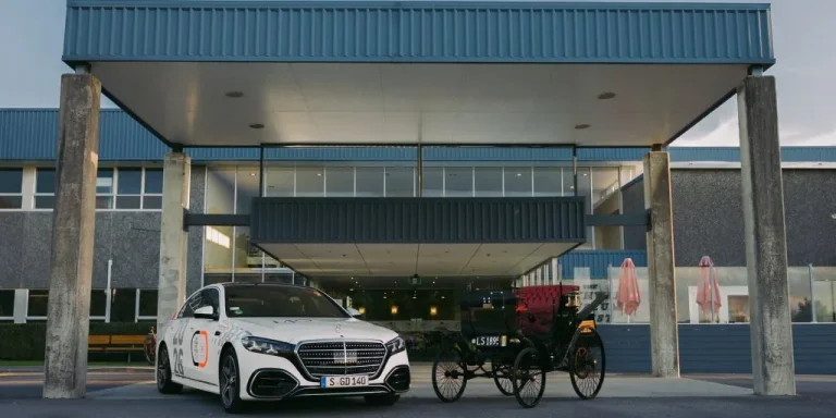 “140 عامًا. 140 مكانًا”: جولة Mercedes-Benz العالمية تمتد إلى أستراليا ونيوزيلندا مع الفئة S الجديدة