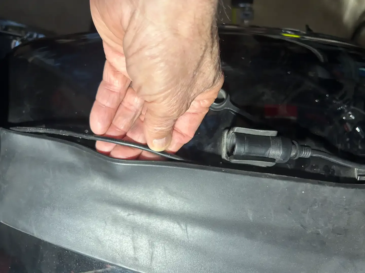 Garmin Zumo R1 Motorcycle Radar System Review: Safety First