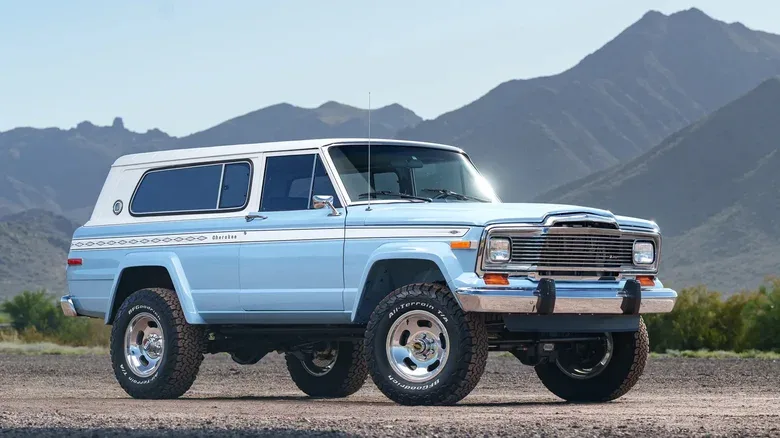 And the Award for Worst Gas Mileage Ever Goes to This Manual Jeep Cherokee Chief with a Viper V10