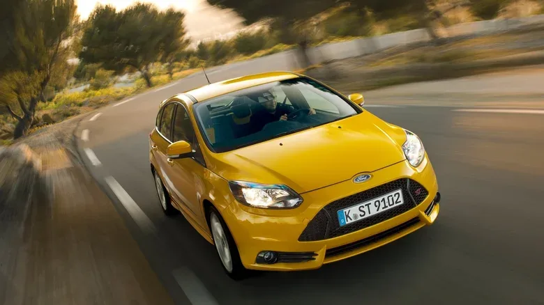 Three Pedals, Four Doors, and Cargo Space: What Should This Texas Driver Buy for $25K?