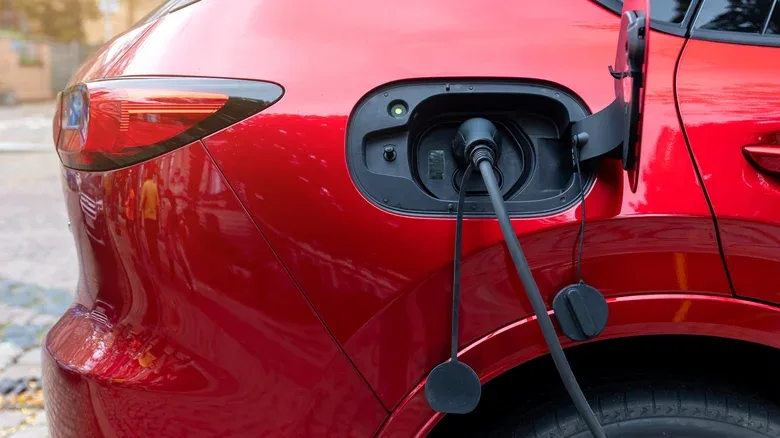 Three of the Least Reliable Plug-In Hybrids of 2026 Have Already Been Discontinued