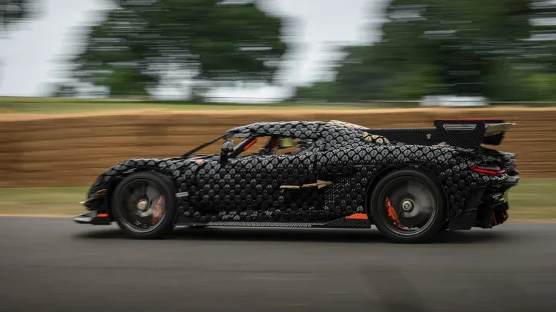 Lego’s full-size Koenigsegg Sadair’s Spear smashes Goodwood Hill Climb record in reverse
