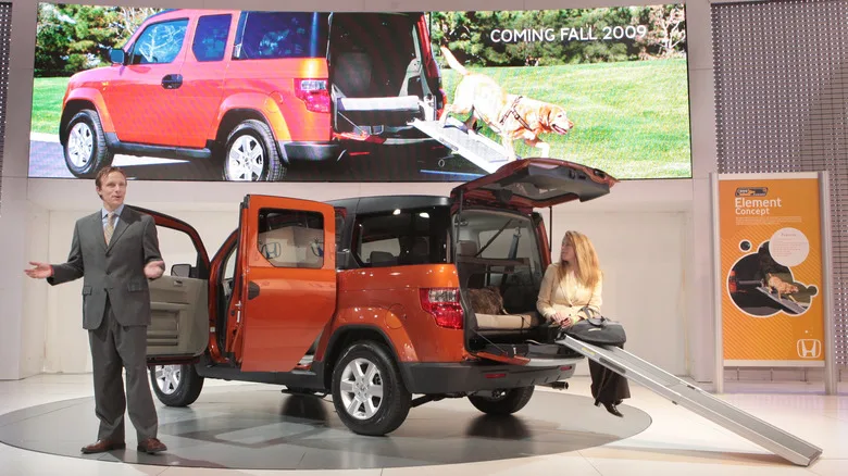 The Box Is Back: Honda Revives the Element as a Hybrid for 2029