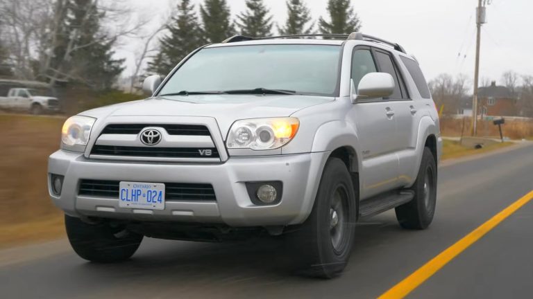 Защо V8 Toyota 4Runner е толкова търсен? Легендата с 4.7-литровия двигател