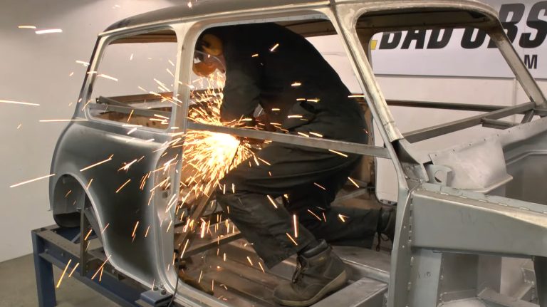 El proyecto de 13 años de Bad Obsession Motorsports: vale la pena verlo desde el primer minuto