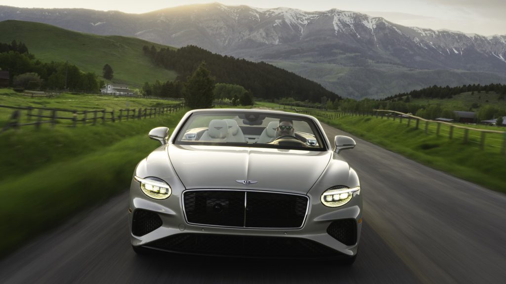 Bentley emite un recall: podría haber montado el árbol de transmisión delantero incorrecto en 8 unidades del Continental