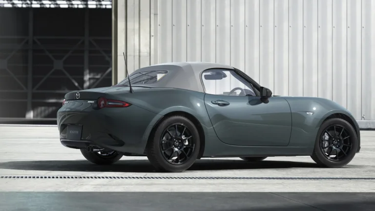 Mazda forțat să rețină 2027 MX-5 pentru noile reguli de zgomot din Japonia
