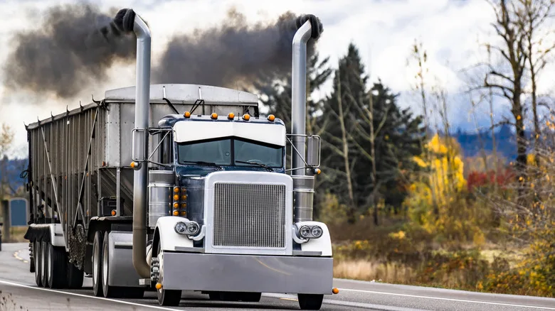 Are New Semi Trucks Better Than Old Ones? Here's What Drivers And Fleet Owners Say