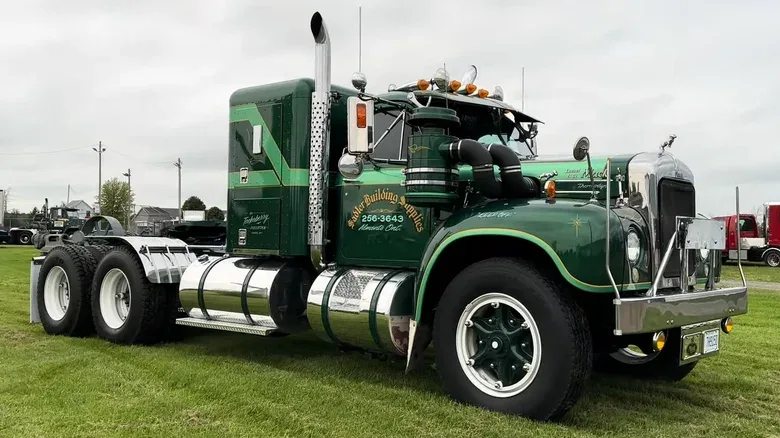 These 1950s Semi Trucks Had More Personality Than Today’s Big Rigs