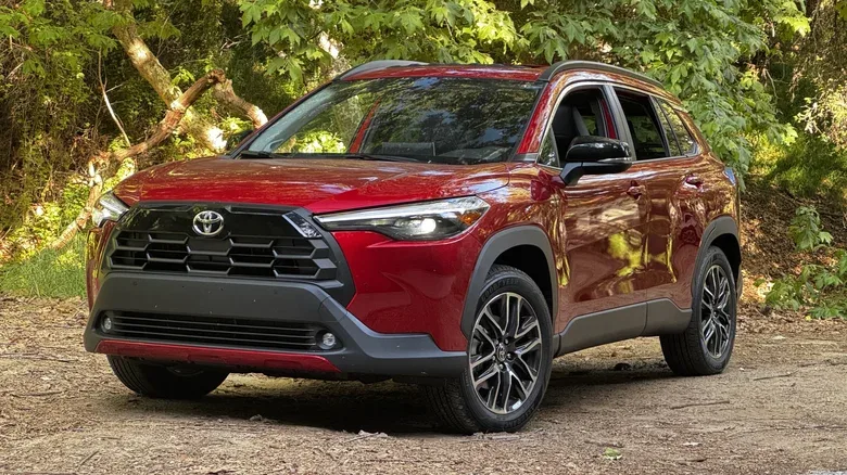 If You’re Buying a 2026 Toyota Corolla Cross, Skip the Gas and Go Hybrid
