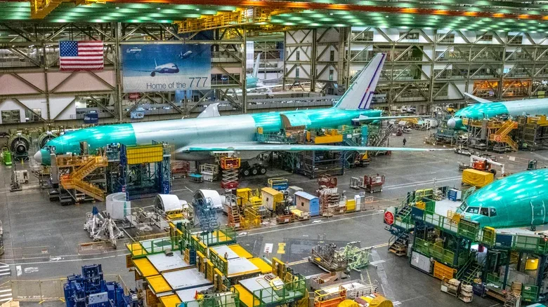 The world’s largest commercial jet engine has big—and uniquely troublesome—problems