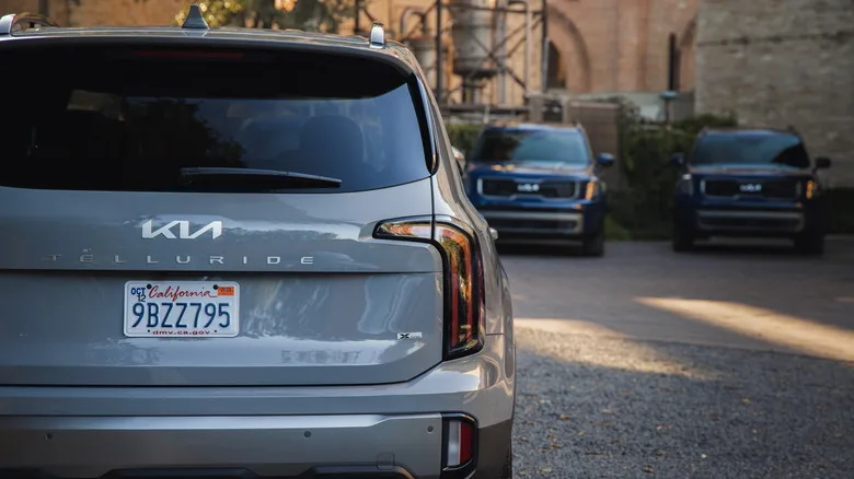 Kia orders nearly half a million Telluride SUV owners to park outside due to fire risk from faulty seat motors