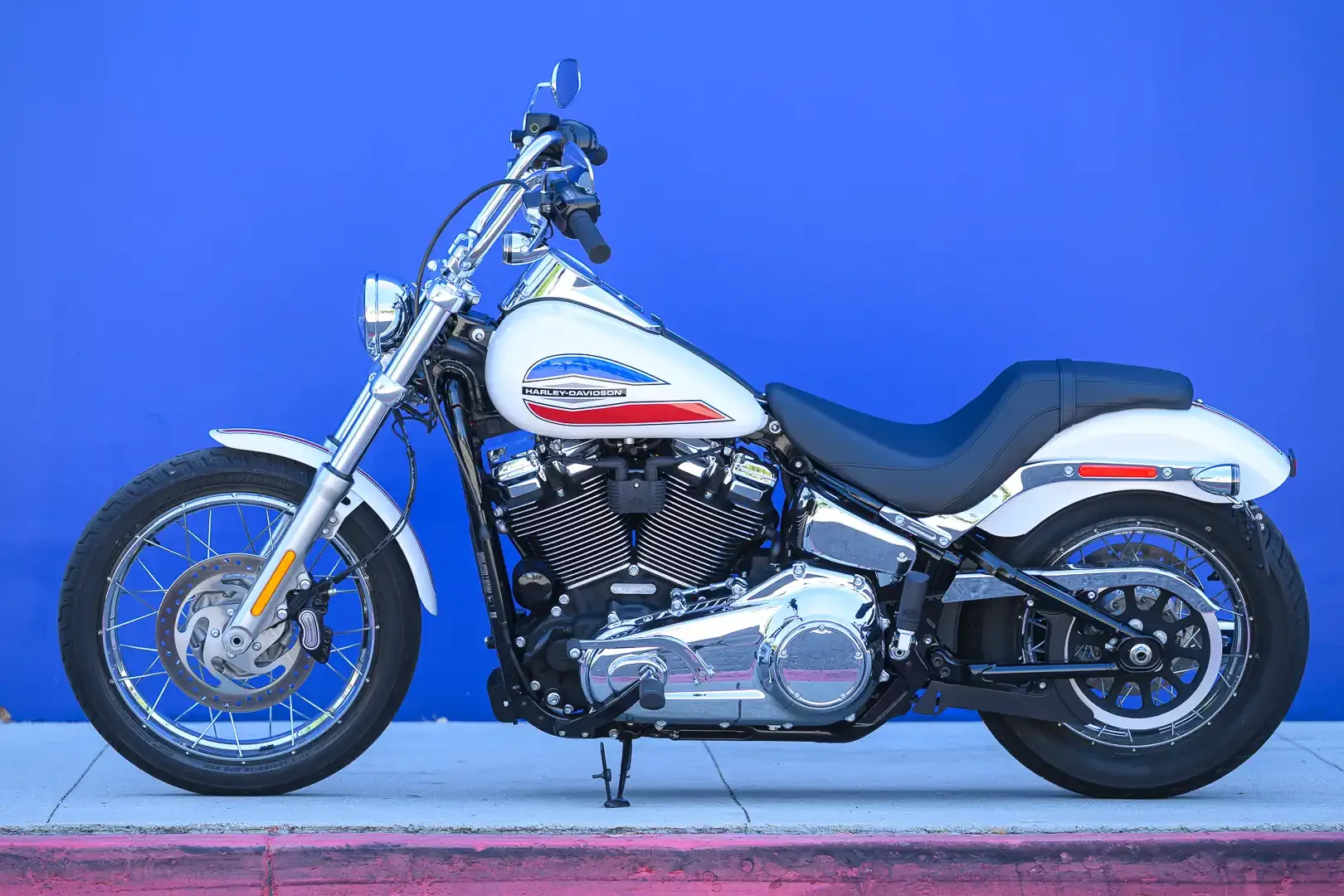 مراجعة 2026 Harley-Davidson Super Glide: 14 حقيقة أساسية