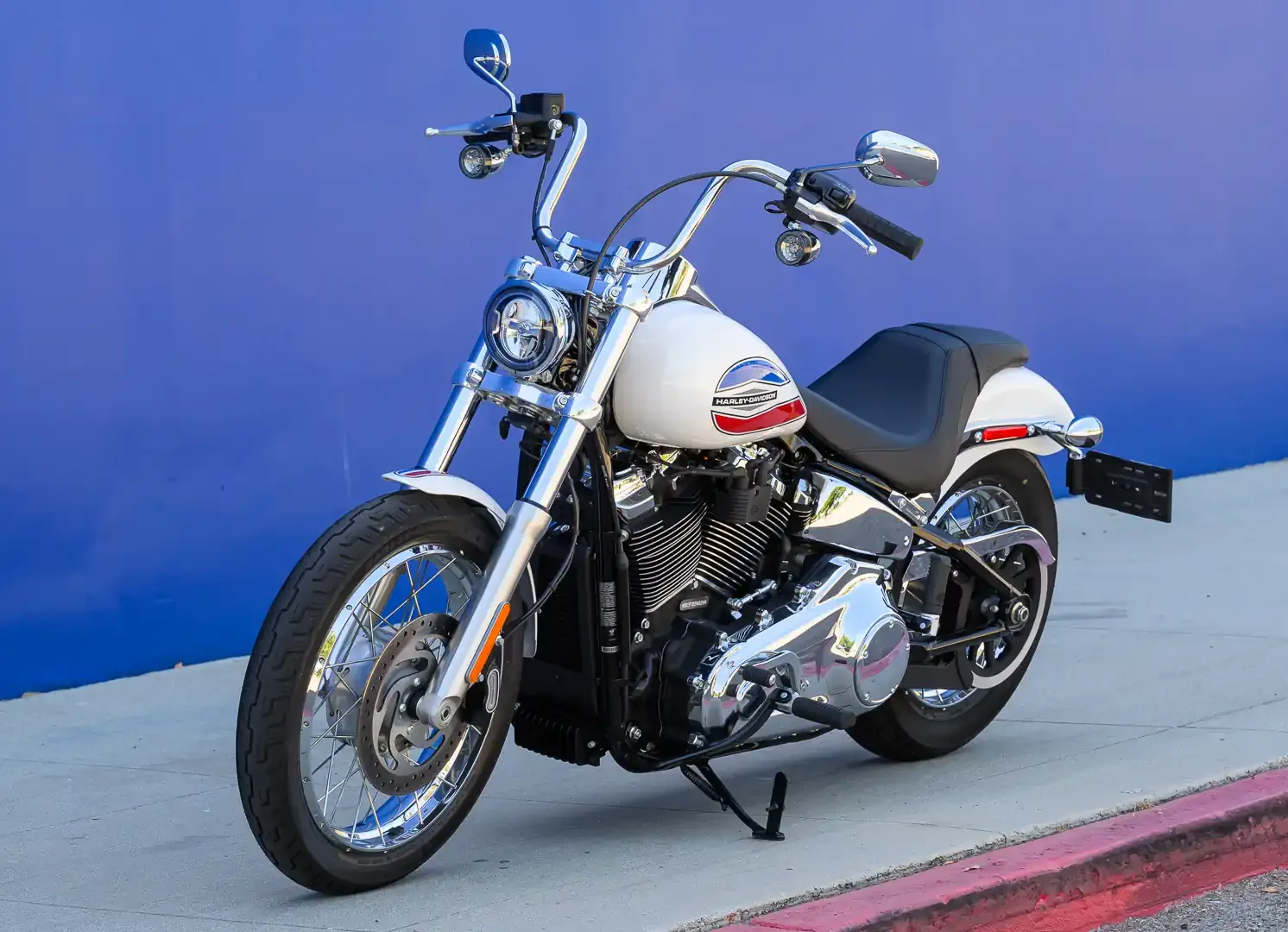 مراجعة 2026 Harley-Davidson Super Glide: 14 حقيقة أساسية