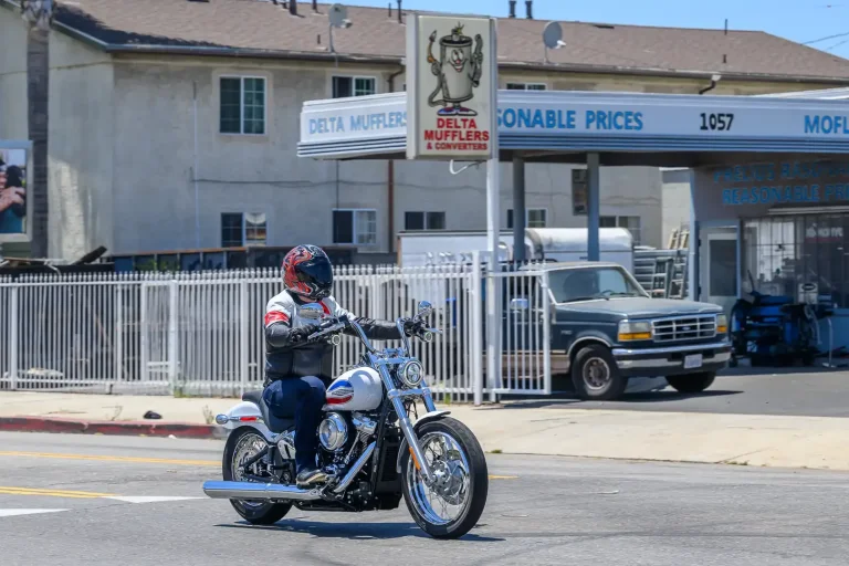 2026 Harley-Davidson Super Glide Review: 14 fapte cheie