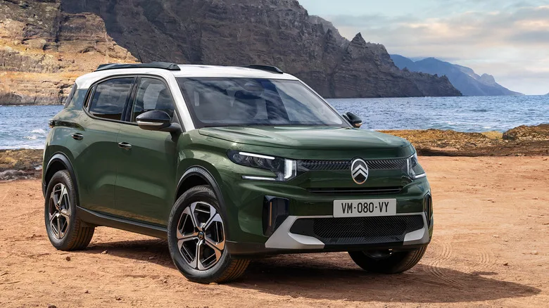 Stellantis North American Shipments Surge, Helped By The Hemi V8’s Return