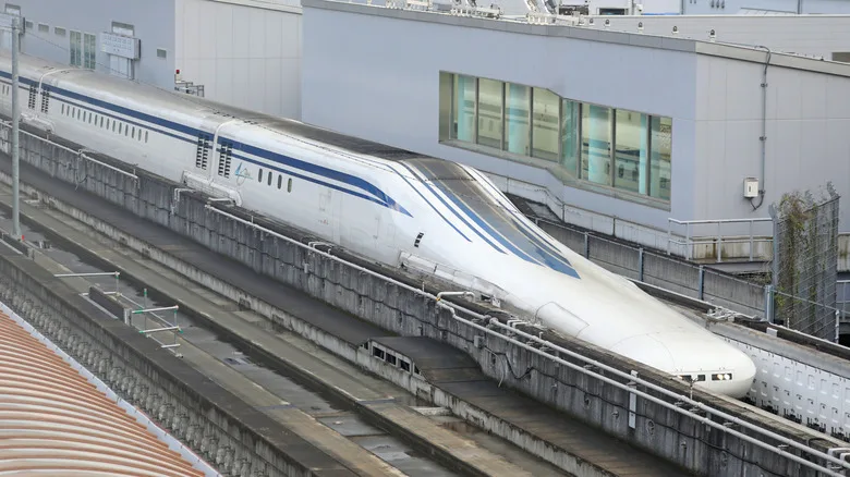 Japan’s L0 Series Maglev Holds the Record for Fastest Passenger Train Ever Built at a Verified 375 mph