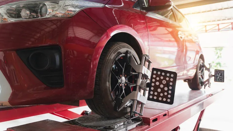 How Camber, Caster, and Toe Adjustments Affect Handling