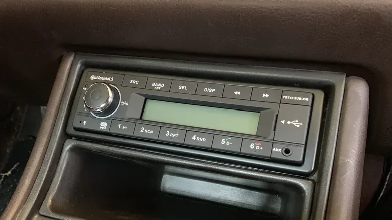The DIN Standard For Car Stereos May Be Obsolete, But It Was Better And I Can Prove It