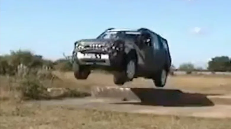 Spend 60 Seconds Watching a Land Rover LR3 Get Torture Tested