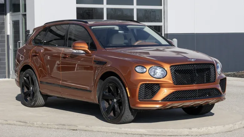 Here’s How Much a 2021 Bentley Bentayga V8 Has Depreciated in Five Years