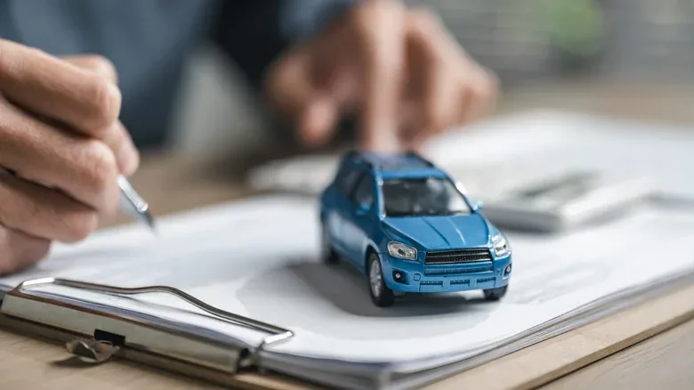 Nearly One in Four New-Car Buyers Took Out 7-Year Loans Last Quarter