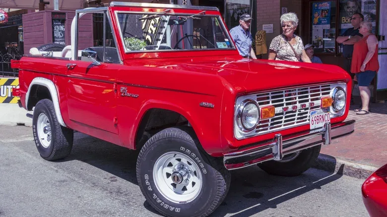 Ви не повірите, скільки зараз коштують Ford Broncos першого покоління