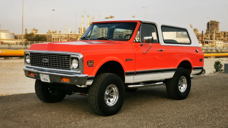 كيف حلت سيارة تاهو Chevy ذات البابين محل السترة