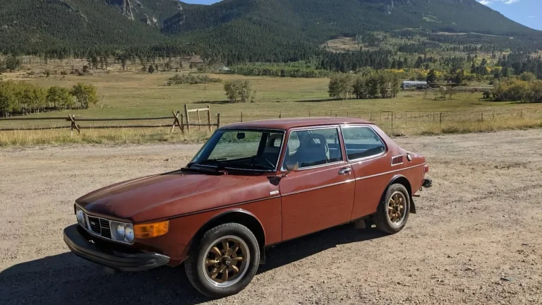 بسعر 14.900 دولار، هل يمكنك تسمية 1976 Saab 99 GL بـ “Björn Of Jets”؟
