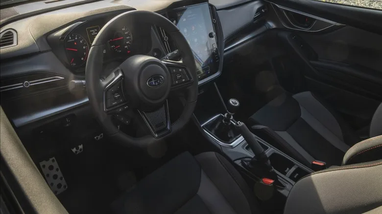 Subaru Базова комплектація 2026 WRX коштує від 33 690 доларів США та є потужною
