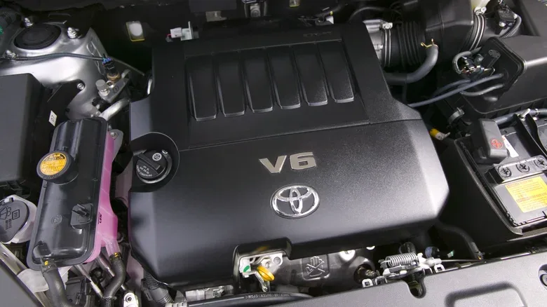 How Toyota’s RAV4 V6 embarrassed pricier crossovers and SUVs at the drag strip