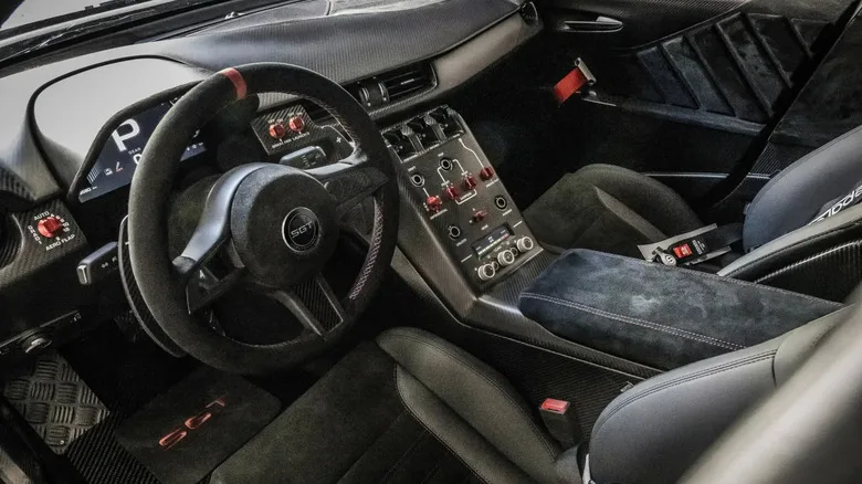 SGT Automobili’s 55-SGT is a ’90s DTM Race Car in Disguise—Built on an Alfa Romeo Giulia