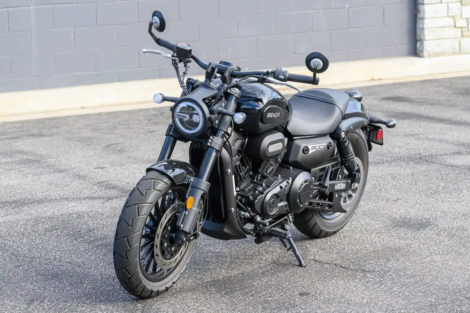 2026 Benda Chinchilla 300 Review: 14 Fast Facts for $4999