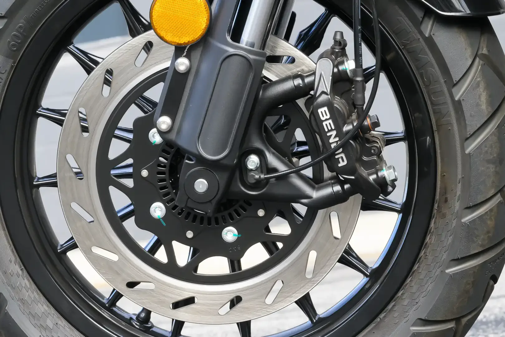 2026 Benda Chinchilla 300 Review: 14 Fast Facts for $4999