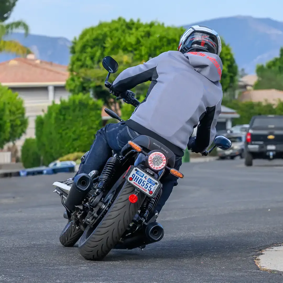 Alpinestars Chrome Superairflow Review: CE AA Mesh Hoodie