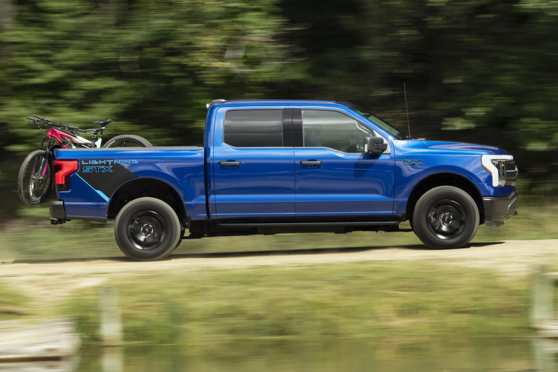 Чи розробила CATL батареї для майбутніх пікапів Ford?