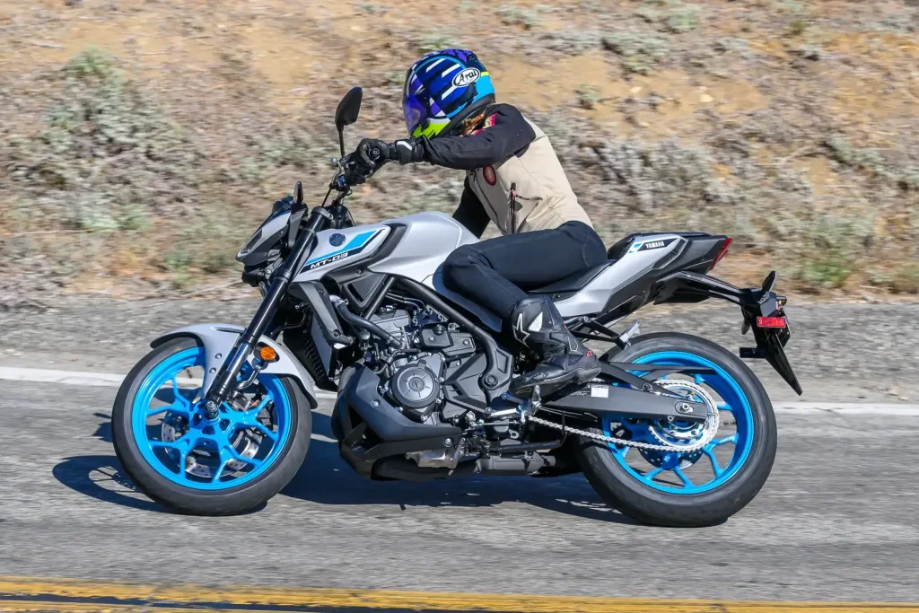 مراجعة 2026 Yamaha MT-03: 15 حقائق سريعة عن دراجة رياضية بقيمة 4,999 دولارًا