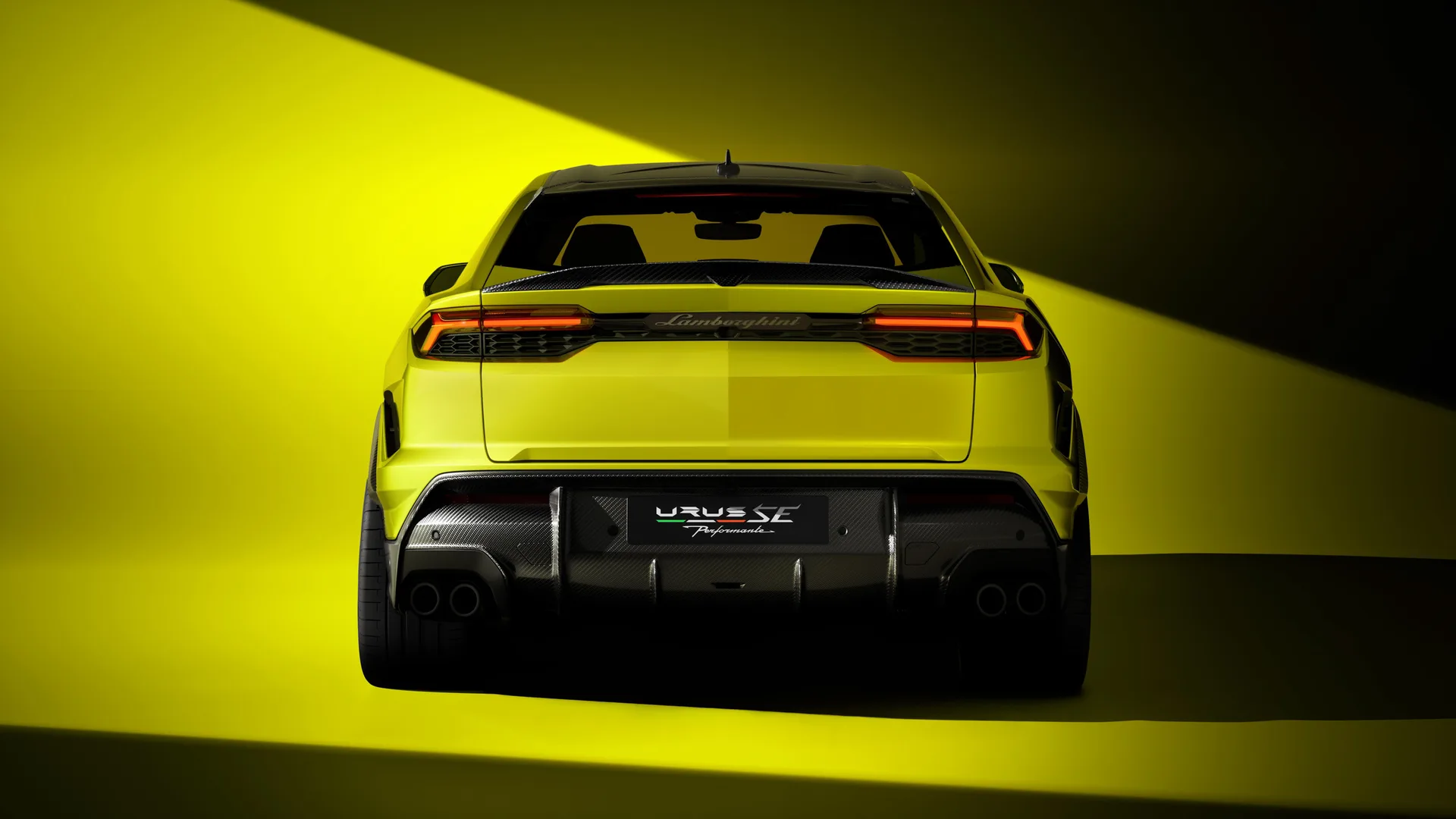 Lamborghini’s 2027 Urus Performante Gains 146 HP But Still Can’t Beat the Old One to 62 MPH