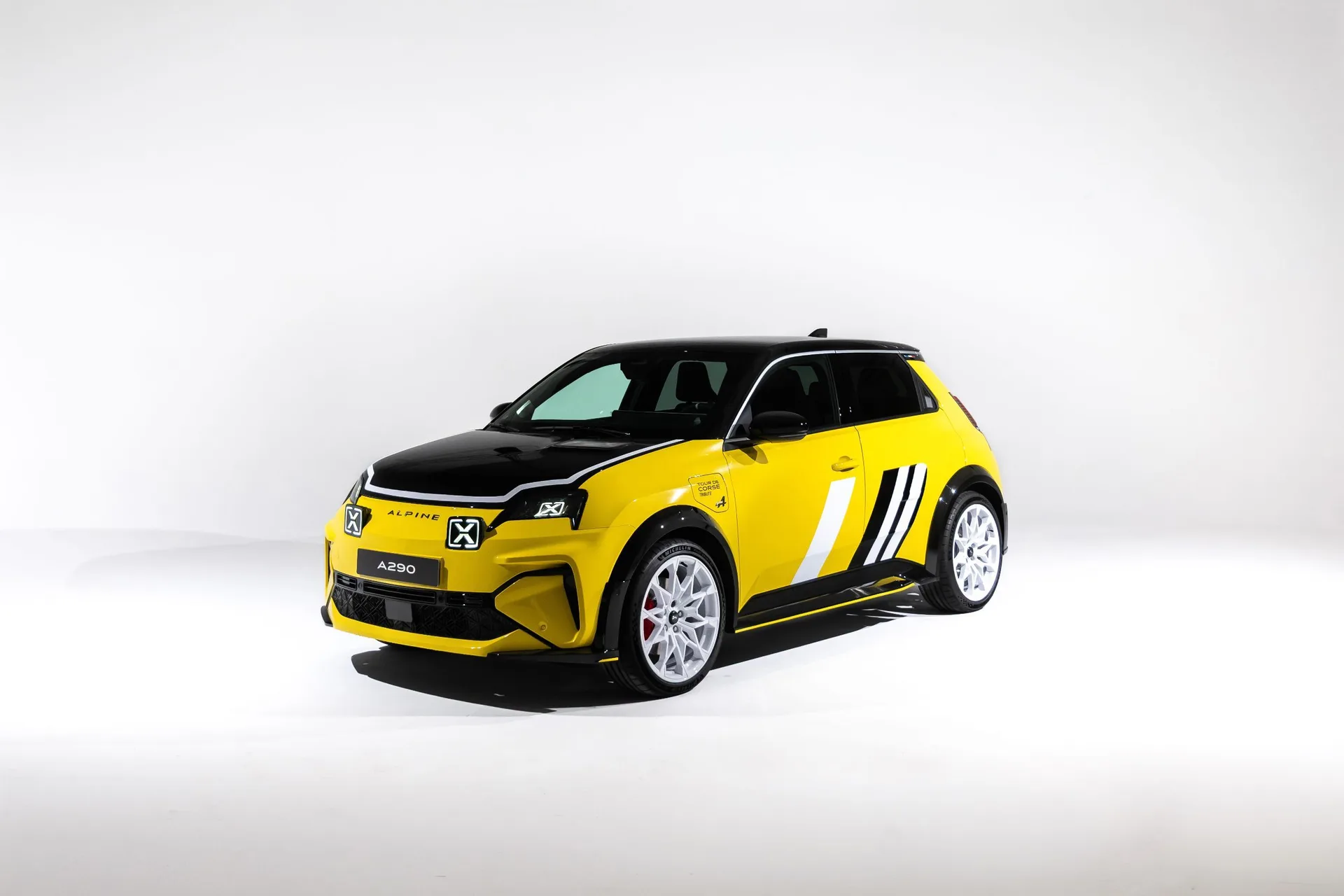 A 141-HP Chinese Hatch and a 215-HP Alpine Dressed as the Same Rally Car