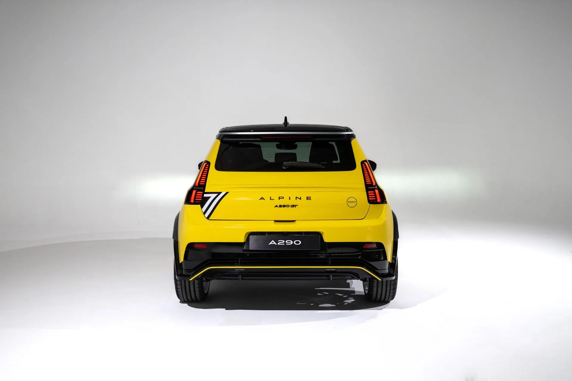 A 141-HP Chinese Hatch and a 215-HP Alpine Dressed as the Same Rally Car