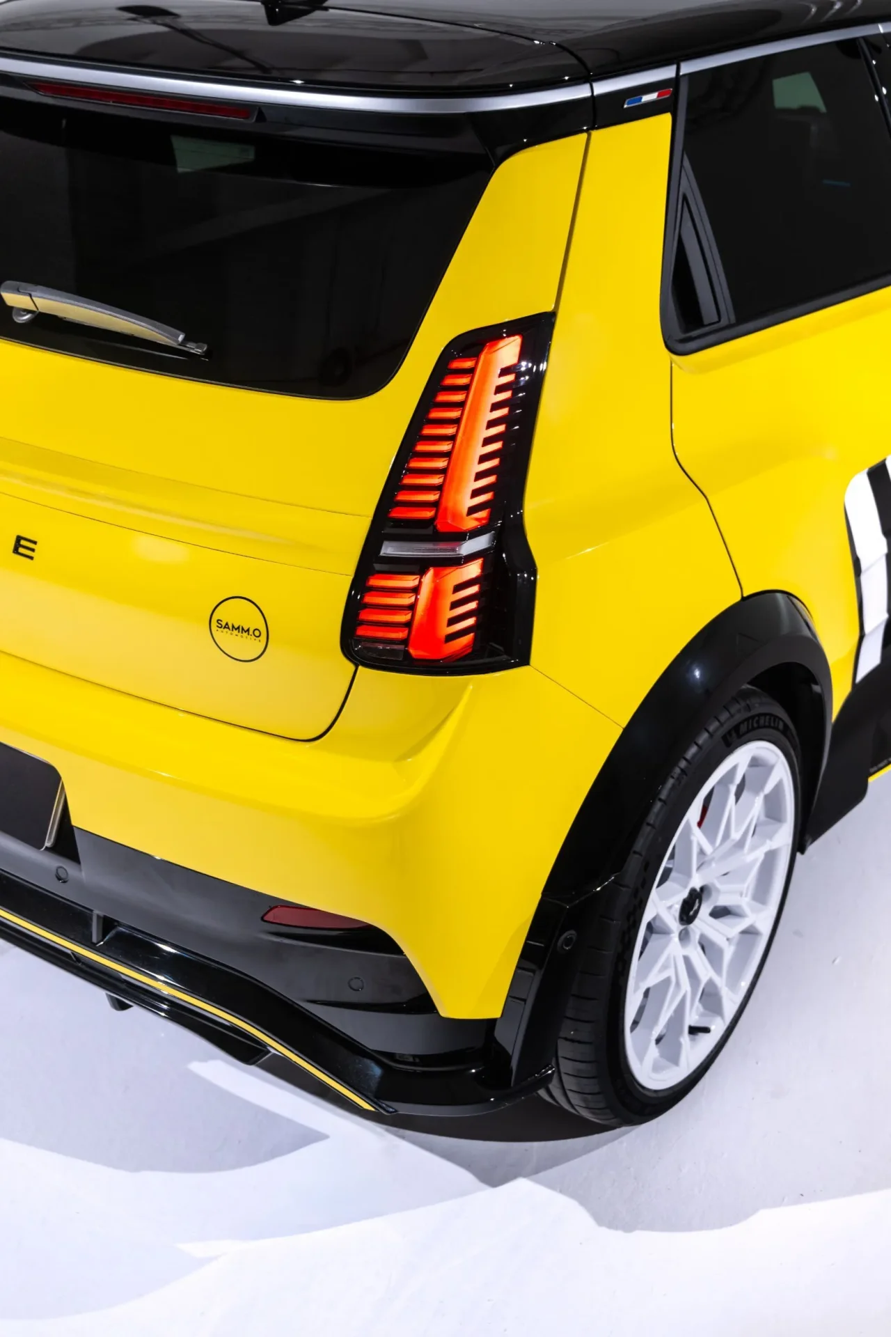 A 141-HP Chinese Hatch and a 215-HP Alpine Dressed as the Same Rally Car