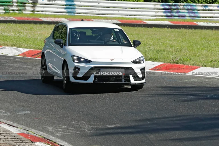 Cupra Leon VZ TCR: cel mai extrem Leon cu tracțiune față confirmat vreodată cu 321 HP și Nürburgring spionat