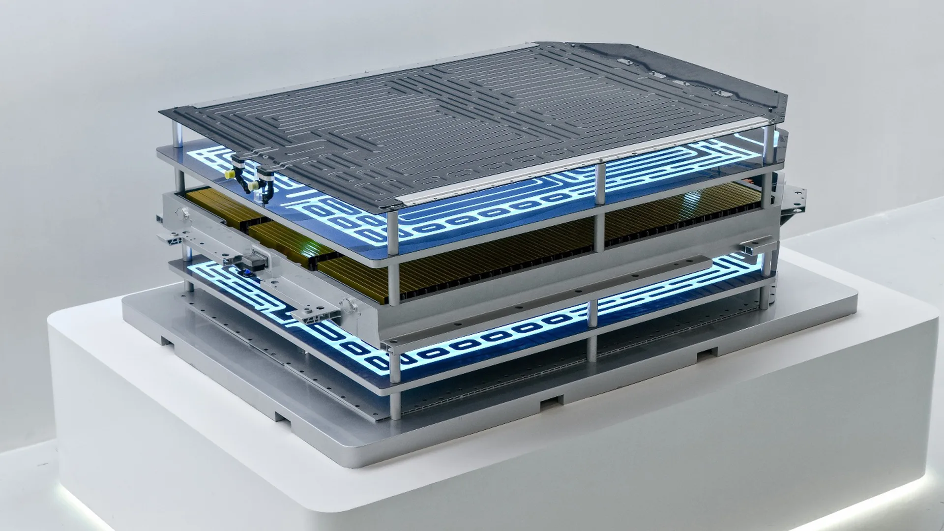 Geely’s Smart Charger Can Charge An EV Quicker Than A Bathroom Break